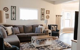 Central Tacoma Triplex